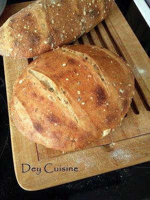 Pain aux graines au levain