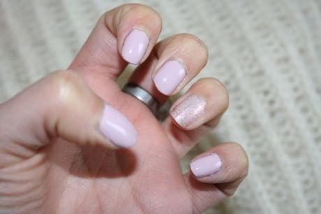 Douceur de rose sur les ongles IMG_5575