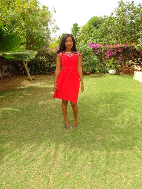 La petite robe Rouge « BYN French Challenge » DSC02935