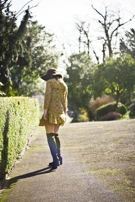 blog-de-mode-look70-look-cuissardes-robes-hippie-dentelles-freepeople
