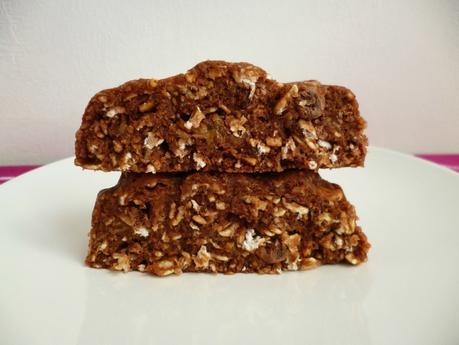 fleur crue pomme chocolat muesli au son d'avoine et au psyllium (diététique, protéinée, sans oeuf ni beurre, riche en fibres) P1280371