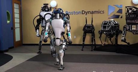 Le robot Atlas (Boston Dynamics/Google) sera-t-il l'ancêtre des Cylons ?