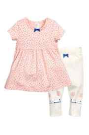 ensemble rose 12,99€