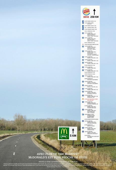 burgerking-mcdonalds-panneau-directionnel-mcdriveking-2