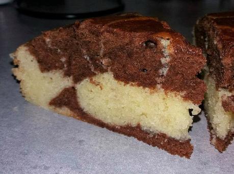Part gâteau marbré chocolat amande (lait d'amande)
