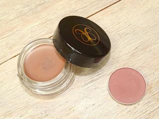 Cuivré ardent pour le Monday Shadow Challenge