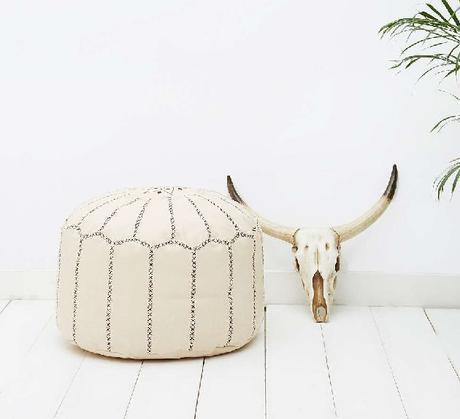 Déco bohème chez Urban Outfitters Pouf marocain naturel pvc urban outfitters