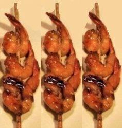 Brochettes de crevettes laquées