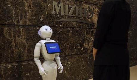 Le robot de Mizuho devient intelligent