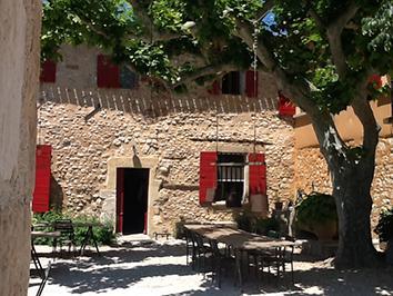 Les sœurs Vigneronnes* qui font rimer Passion et Innovation ! Auberge