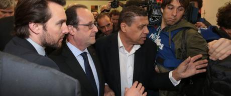 « Bon à rien » : et si la meilleure définition de François Hollande avait été donnée par un agriculteur en colère ?
