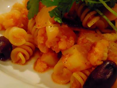 Rotini, sauce tomate chou-fleur et miso