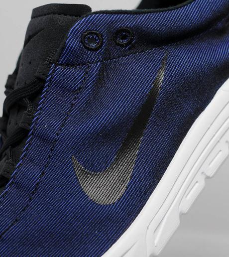 Nike Mayfly Premium Pack