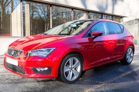 Agence_Automobile_Evere_Seat_Leon_FR_01