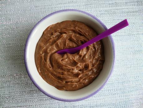 crème dessert diététique hyperprotéinée chocolat noisette aux céréales (végétarienne, sans oeuf ni beurre, riche en fibres) P1290661