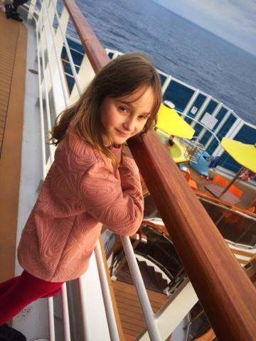 Sweat courcelle by Frikadel