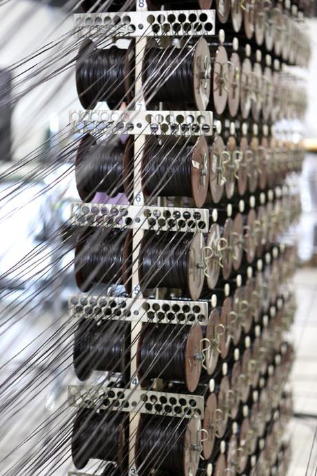 ERMENEGILDO ZEGNA : PELLE TESSUTA Printemps Été 2016