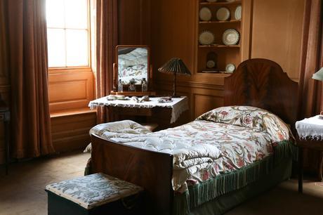 Chez Deans Court, Wimborne Deans Court Wimborne, Dorset, demeure anglaise historique restaurée avec les peintures Farrow And Ball