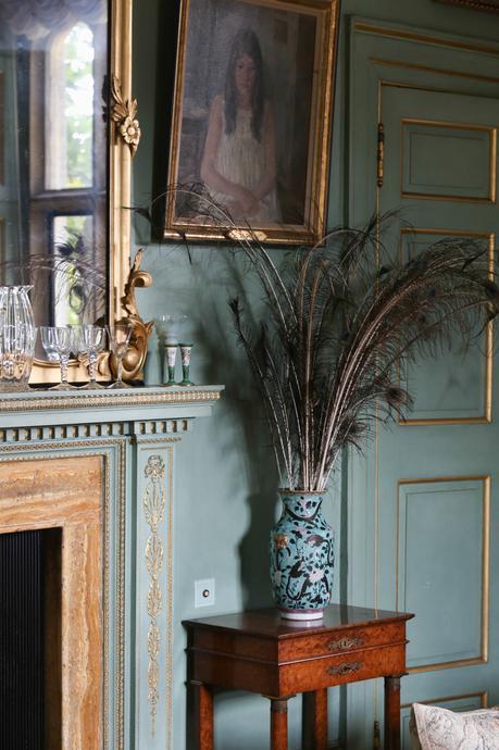Chez Deans Court, Wimborne Deans Court Wimborne, Dorset, demeure anglaise historique restaurée avec les peintures Farrow And Ball