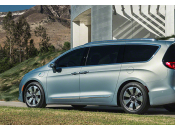 Chrysler Pacifica 2017 caravan pouce vert