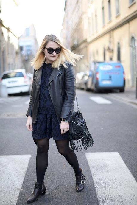 Blue Marine Triangle