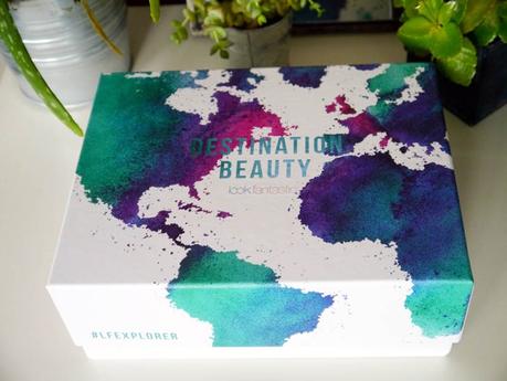 Lookfantastic-Explorer-Beauty-Box-1-Charonbellis-blog-beaute