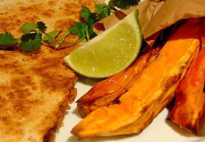 Quesadillas au chili et frites de patates douces à l'érable