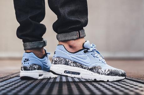 Nike Air Max 1 Ultra Moire “Monochrome Floral”