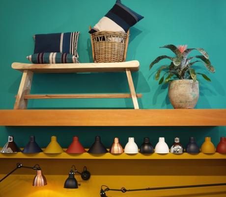 Home Autour du Monde : avec quoi allons nous assortir nos Bensimon cet été ? boutique paris lampe gras