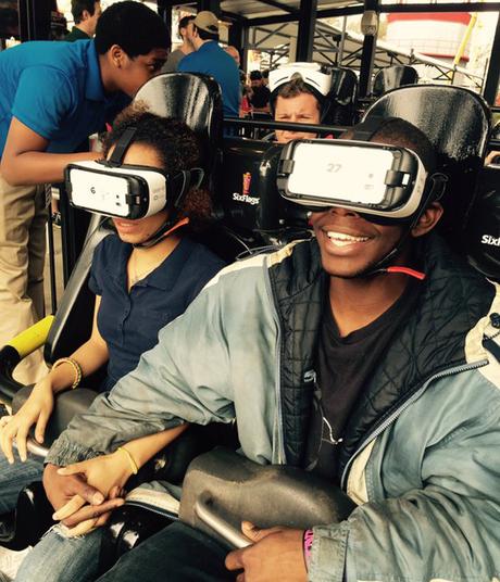 virtual-reality-roller-coaster00