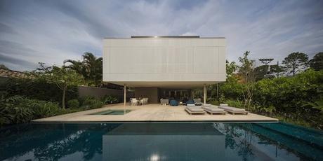 ARCHITECTURE : La Casa Branca inspirée du modernisme brésilien