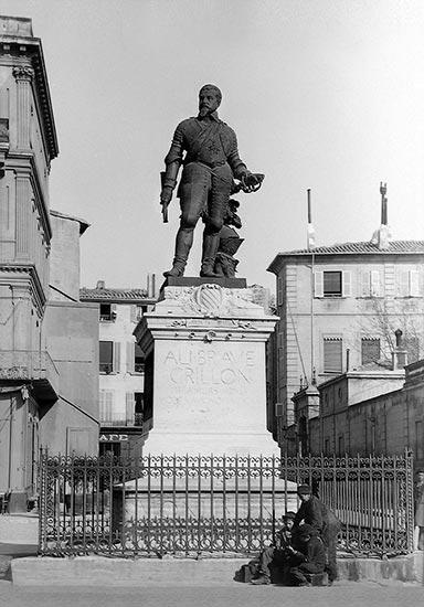 La plaço dóu mounumen 3225624114.jpg