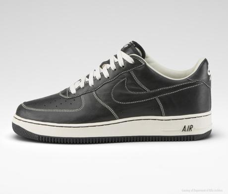 HTM_NIKE_AIR_FORCE_1_2002_4_53970