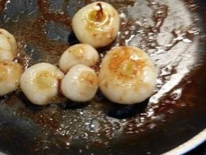 Oeufs pochés à la bourguignonne Cliquer sur les photos pour les agrandir