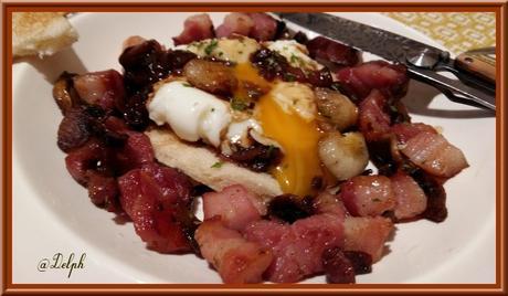 Oeufs pochés à la bourguignonne Oeufs pochés à la bourguignonne