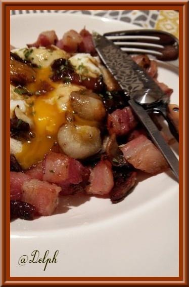 Oeufs pochés à la bourguignonne Oeufs pochés à la bourguignonne