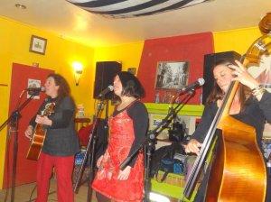 Acoustic Lady Land au Lighéa Café - Pleumeur-Gautier ( 22) , le 19 mars 2016