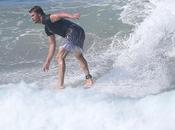 star NFL, Brady, bien piètre surfeur