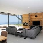 ARCHI : STONE COVERED HOME