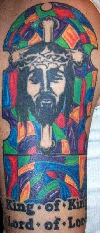 Tatouages avec Christ