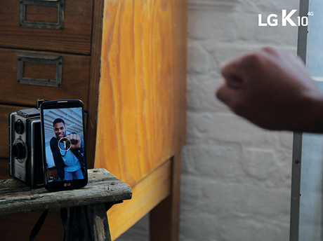 Gesture interval shot smartphone LG K10