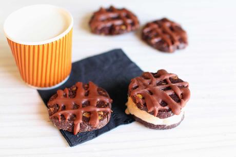 cookies fourres glace vanille chocolat
