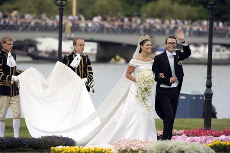 robe de mariage princesse Victoria héritière de Suède.jpg