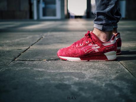 Thomas-Swoosh-asics-Gel-Lyte-III-Strawberries