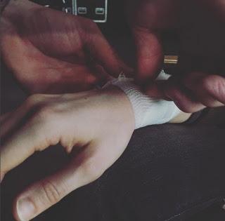 Bella Heathcote nous livre quelques photos BTS du tournage de Fifty Shades Darker