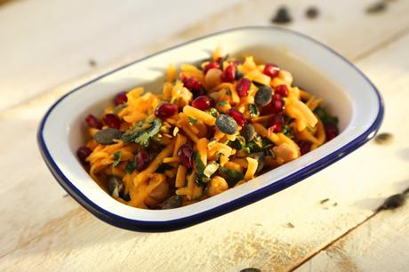 salade composée , pique nique , courge , coriandre, grenade