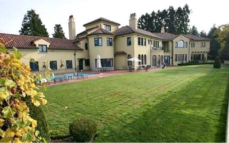 Informations sur le tournage d'une scène clé de Fifty Shades Darker :le bal chez les Grey