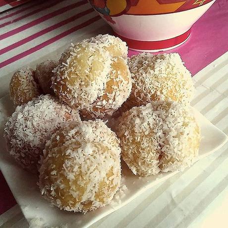Gâteau à la noix de coco et chocolat blanc