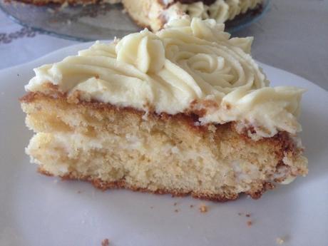 Gâteau à la noix de coco et chocolat blanc