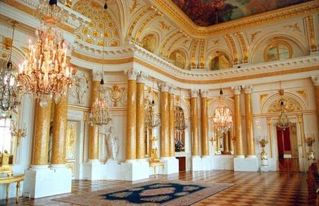 Royal-Castle-Warsaw-ballroom-by-Marek-Ewa-Wojciechowscy-e1361224842691
